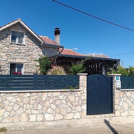 Kuca Za Odmor Delfina Βίλα Slivnica Εξωτερικό φωτογραφία