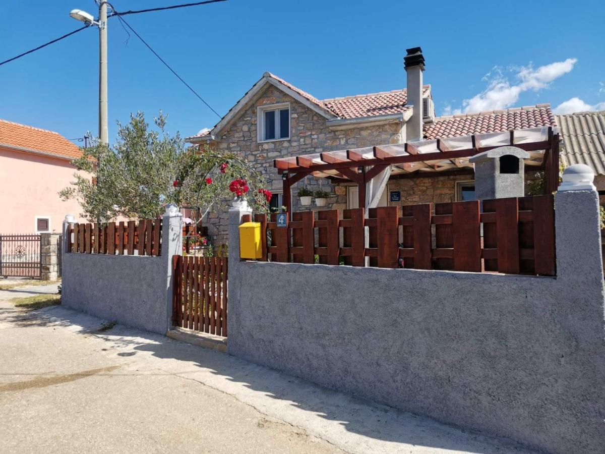 Kuca Za Odmor Delfina Βίλα Slivnica Εξωτερικό φωτογραφία