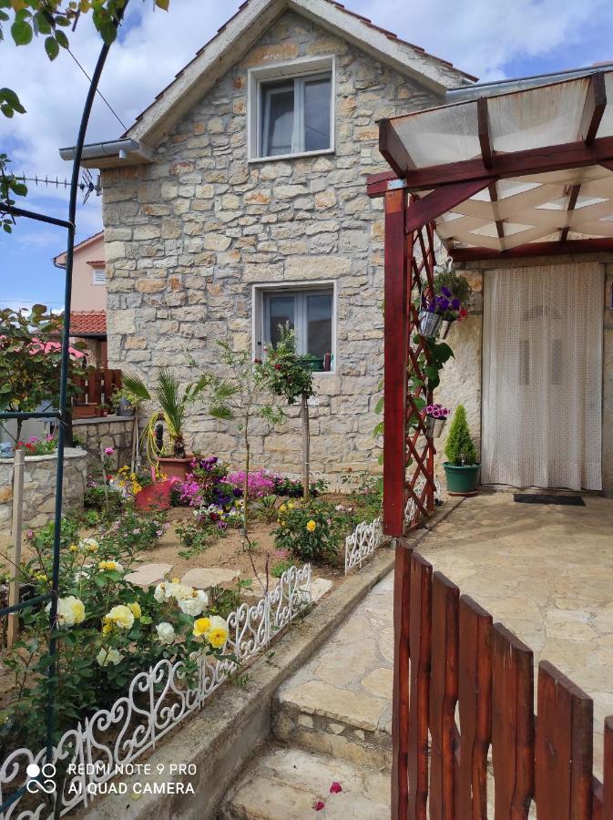 Kuca Za Odmor Delfina Βίλα Slivnica Εξωτερικό φωτογραφία